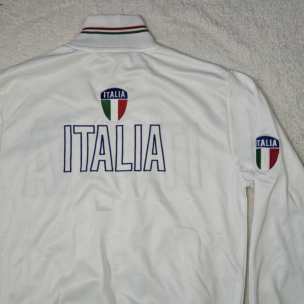 Italina White Jacket with Italia Emblem - Picture 8 of 11